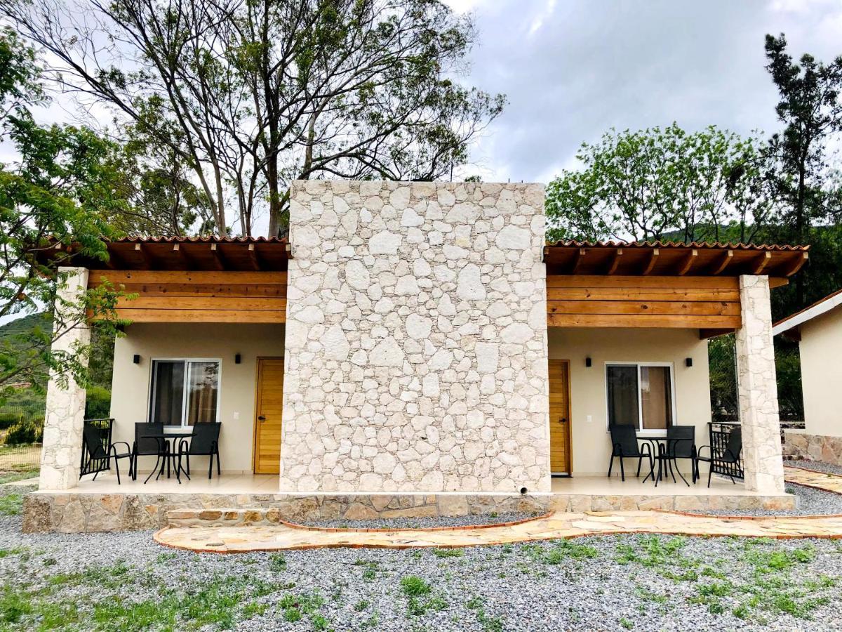 Club Vergel Resort Bernal Exterior foto